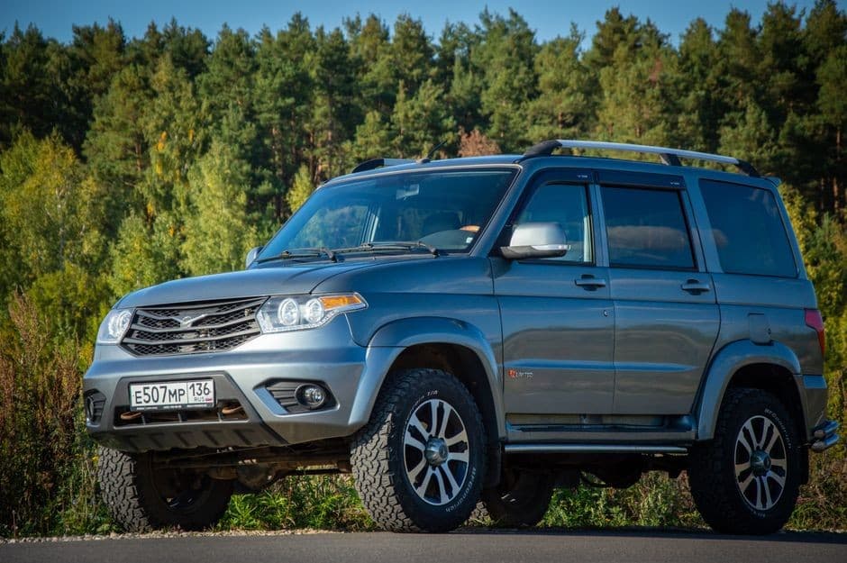 O superesportivo modular que custa o preço de um SUV e aceita qualquer motor – conheça o Rhino