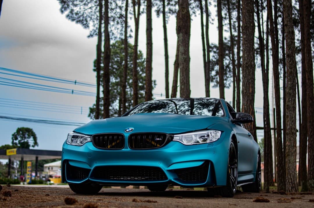 Proteção cerâmica automotiva: o que é, como aplicar e quanto dura no Brasil